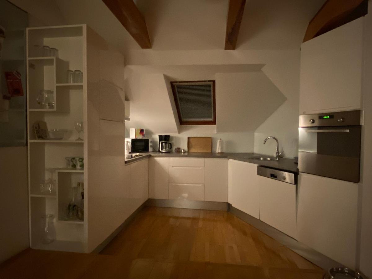 Apartment Bujrum & Enjoy ซาราเยโว ภายนอก รูปภาพ